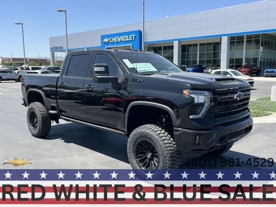 2025 Chevrolet Silverado LTZ photo 1