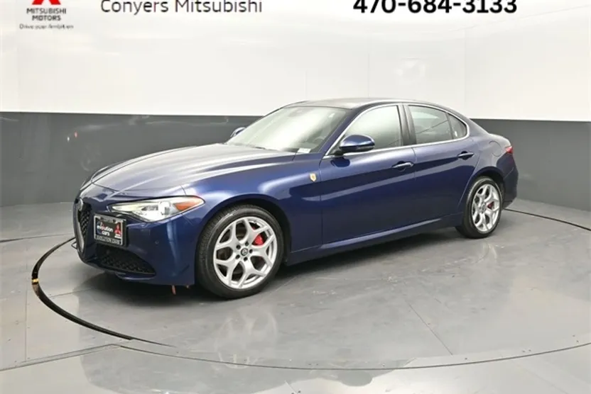 2021 Alfa Romeo Giulia Ti photo 1