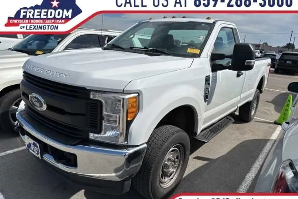 2017 Ford F-250 XL photo 1