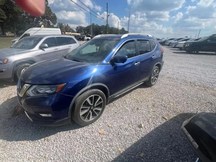 2018 Nissan Rogue SL photo 1