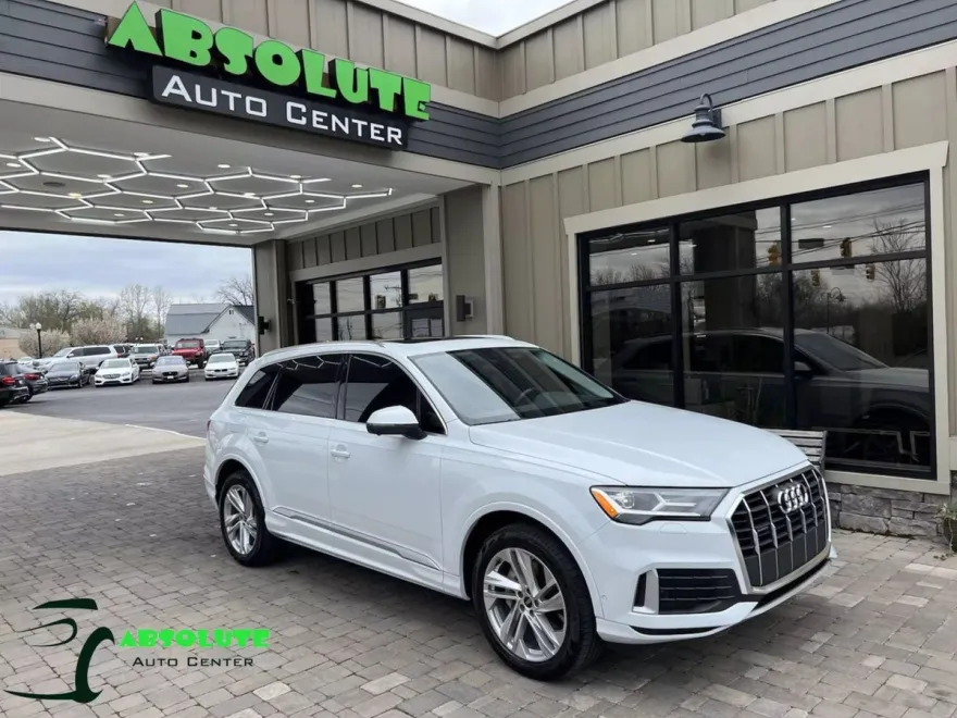 2021 Audi Q7 45 Premium photo 1