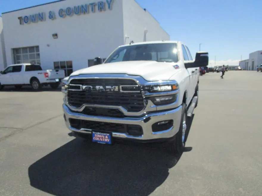 2025 Ram 2500 Tradesman photo 1