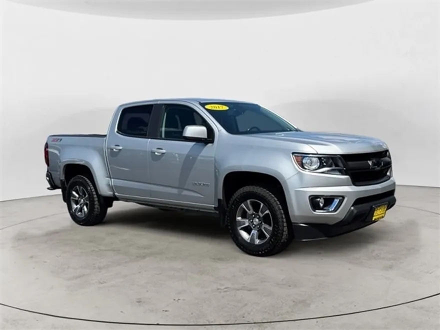 2017 Chevrolet Colorado Z71 photo 1