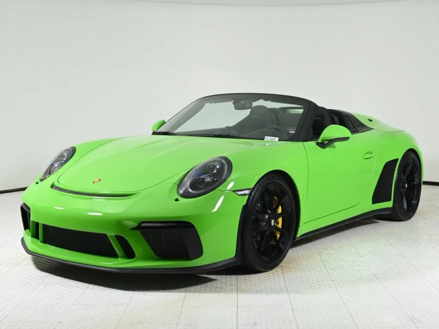 2019 Porsche 911 Speedster Cabriolet photo 1