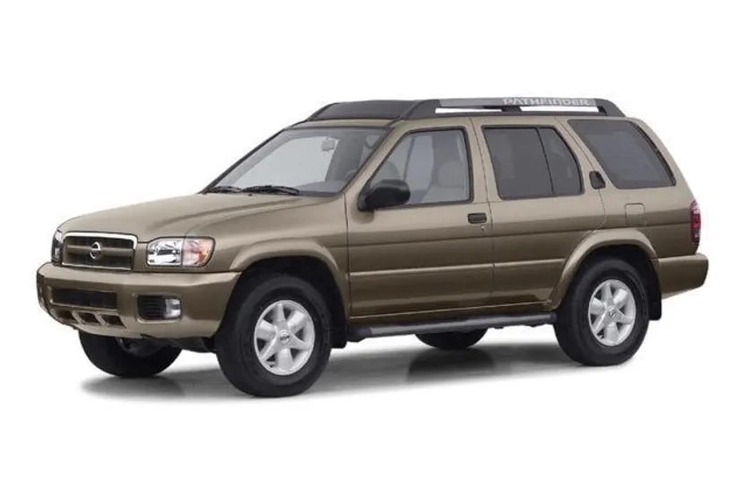 2002 Nissan Pathfinder SE photo 1