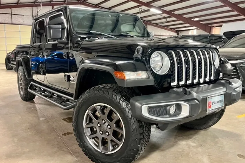 2021 Jeep Gladiator Overland photo 1