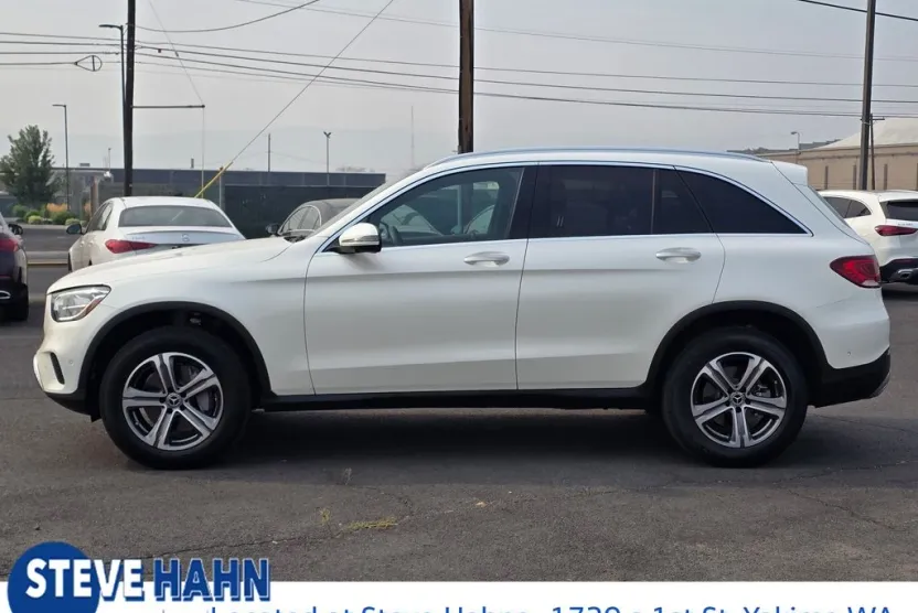 2020 Mercedes Benz GLC 300 photo 1