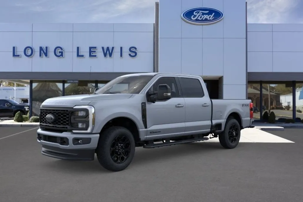 2025 Ford F-250 photo 1
