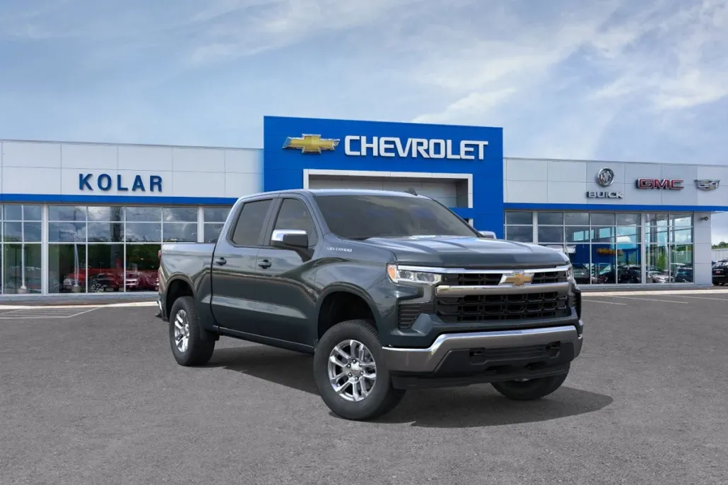 2026 Chevrolet Silverado 1500 LT photo 1
