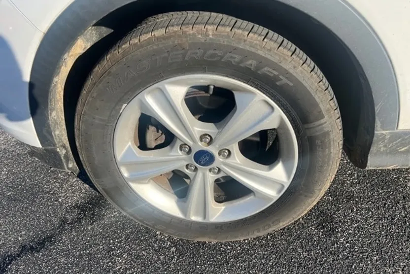 2014 Ford Escape SE photo 1
