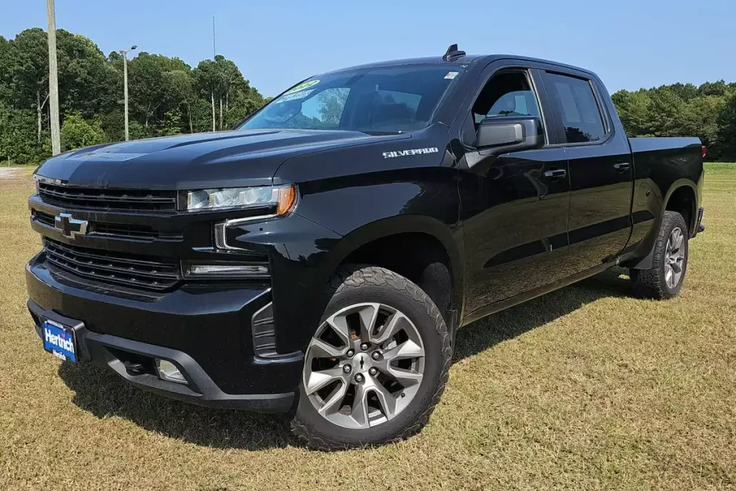 2022 Chevrolet Silverado 1500 RST photo 1