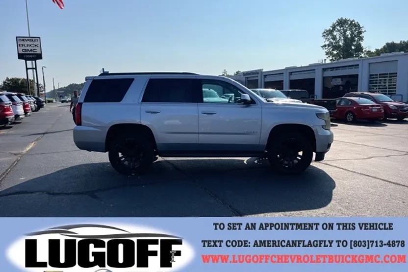 2018 Chevrolet Tahoe LT photo 1