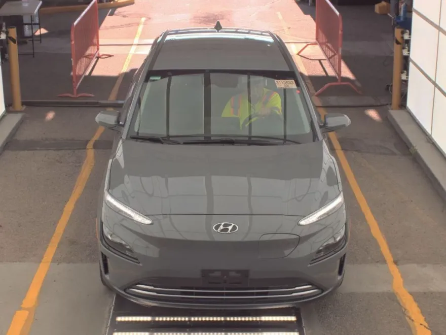 2023 Hyundai Kona SE photo 1