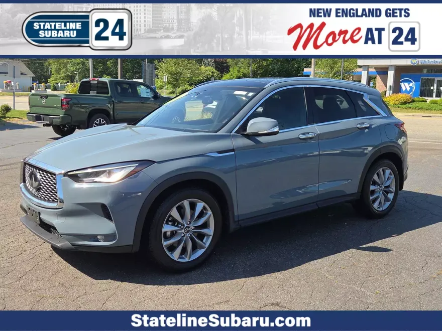 2022 Infiniti QX50 Luxe AWD photo 1