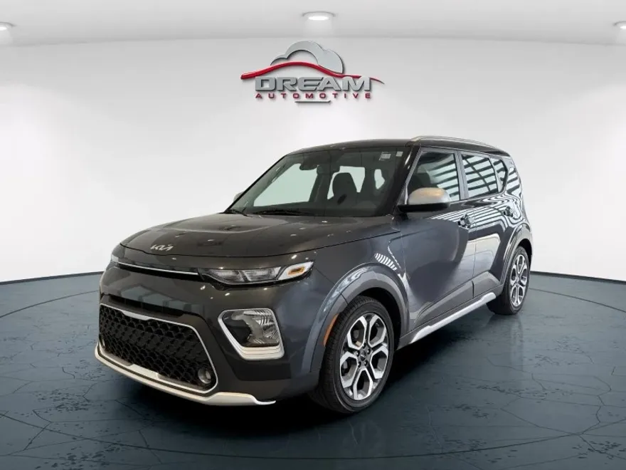 2022 Kia Soul X-Line photo 1