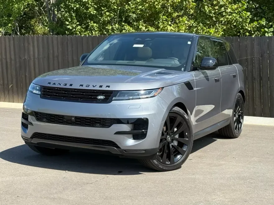 2025 Land Rover Range Rover Sport SE photo 1