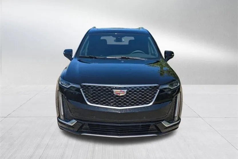 2025 Cadillac XT6 Premium Luxury photo 1