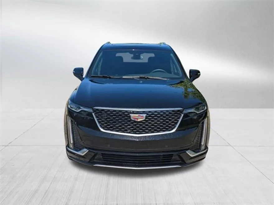 2025 Cadillac XT6 Premium Luxury photo 1