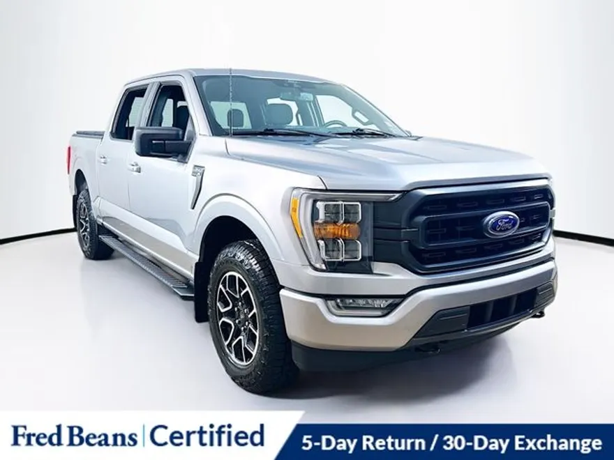 2021 Ford F-150 XLT photo 1