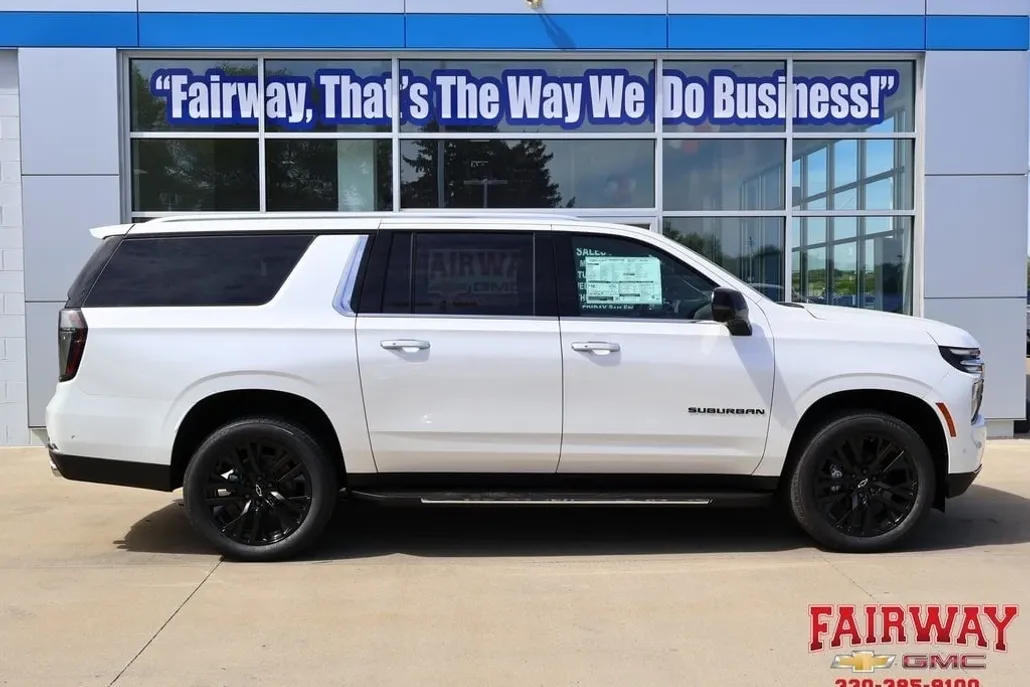 2025 Chevrolet Suburban Premier photo 1