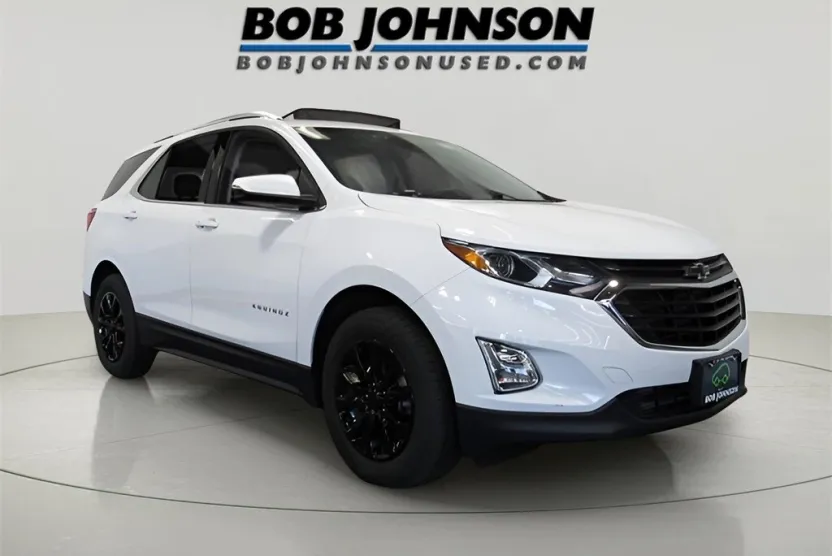 2018 Chevrolet Equinox LT photo 1
