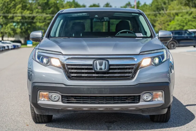 2020 Honda Ridgeline RTL-E photo 1
