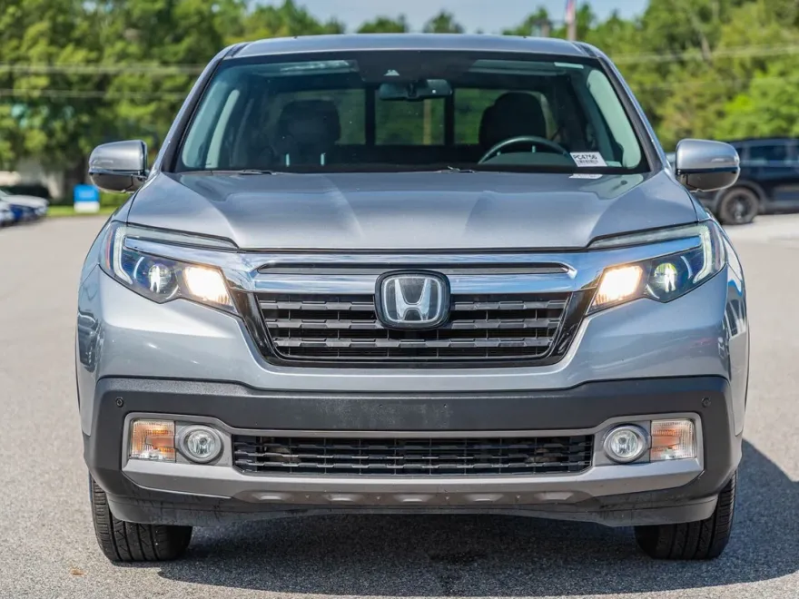 2020 Honda Ridgeline RTL-E photo 1
