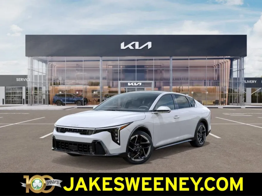 2025 Kia K4 GT-Line photo 1