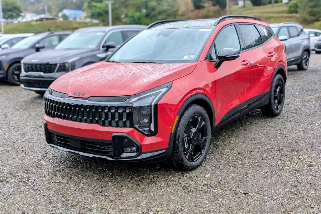 2026 Kia Sportage X-Line photo 1