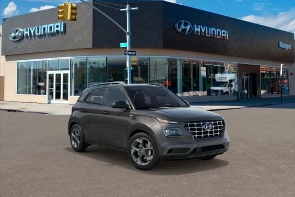 2025 Hyundai Venue Limited photo 1