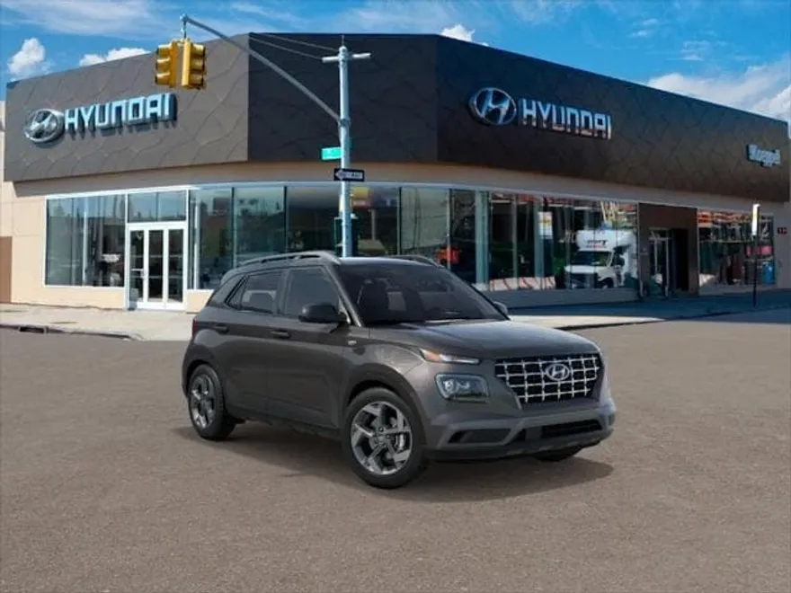 2025 Hyundai Venue Limited photo 1