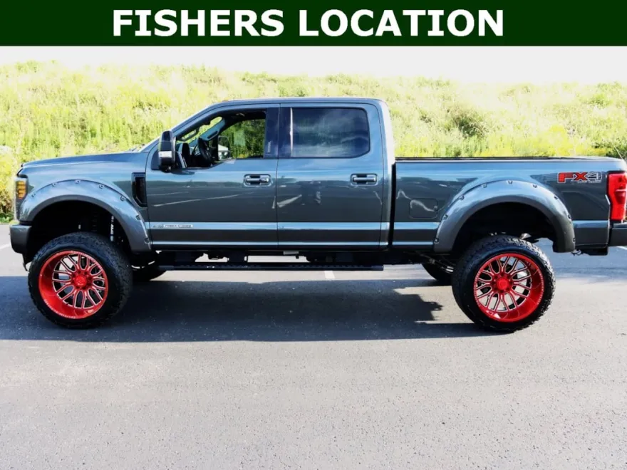 2019 Ford F-250 Lariat photo 1
