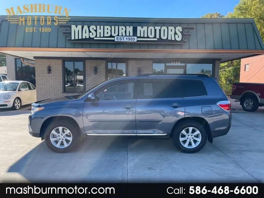 2013 Toyota Highlander SE photo 1