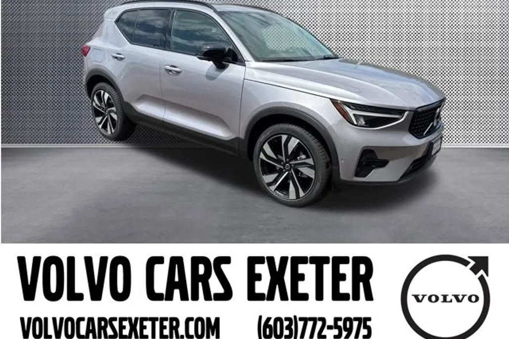 2026 Volvo XC40 Plus photo 1