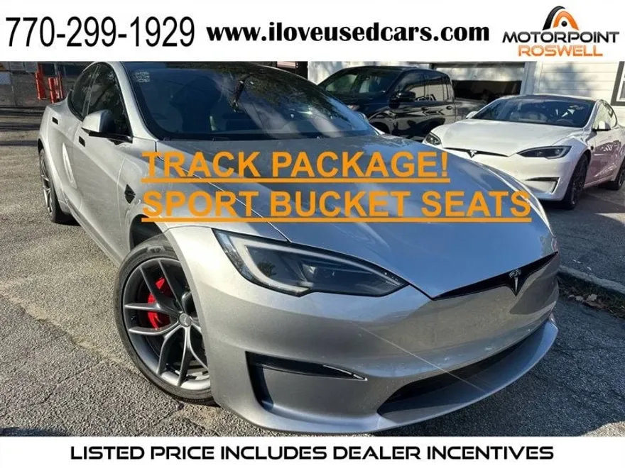 2024 Tesla Model S Plaid AWD photo 1