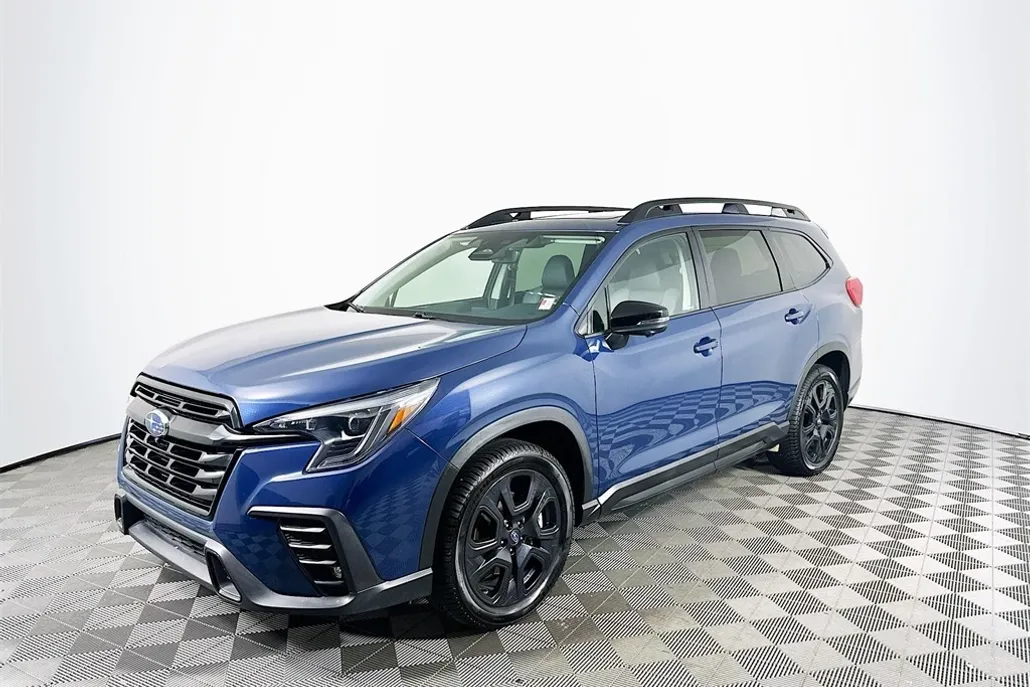 2023 Subaru Ascent Onyx Edition photo 1