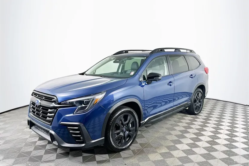 2023 Subaru Ascent Onyx Edition photo 1