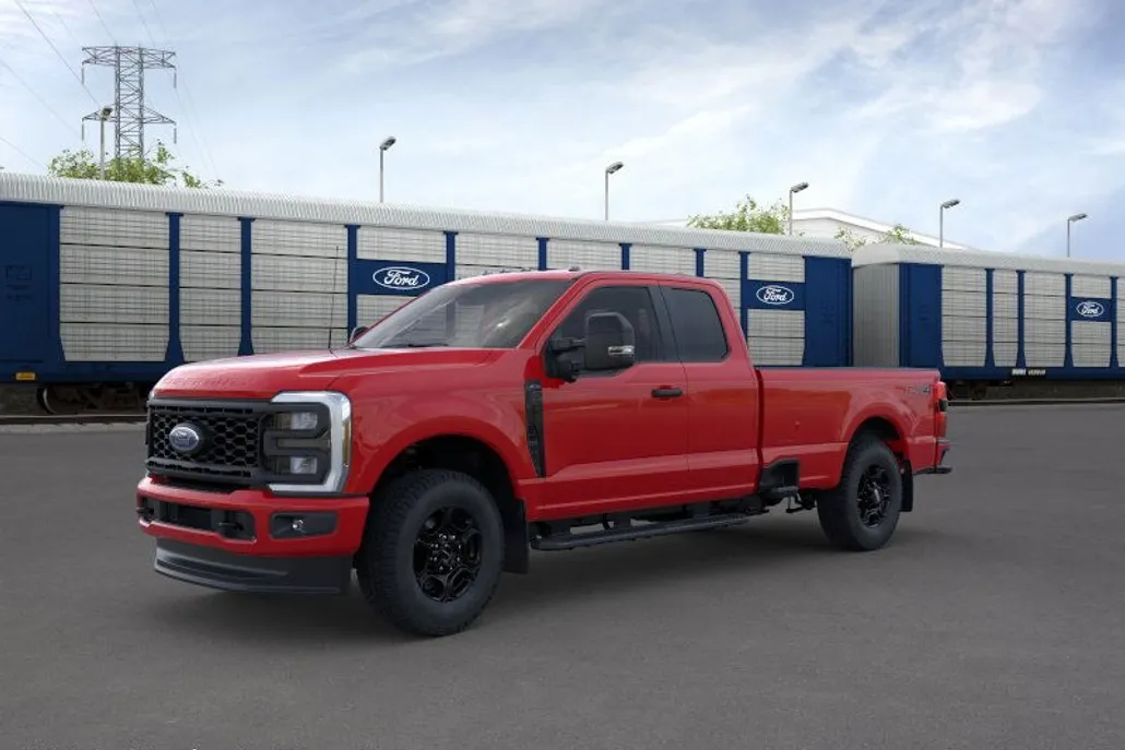 2025 Ford F-250 photo 1