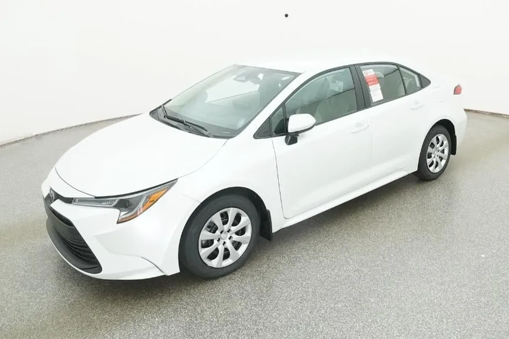 2026 Toyota Corolla LE photo 1