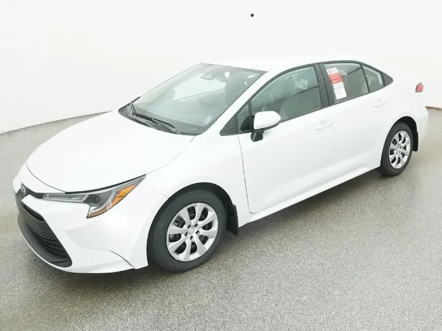 2026 Toyota Corolla LE photo 1
