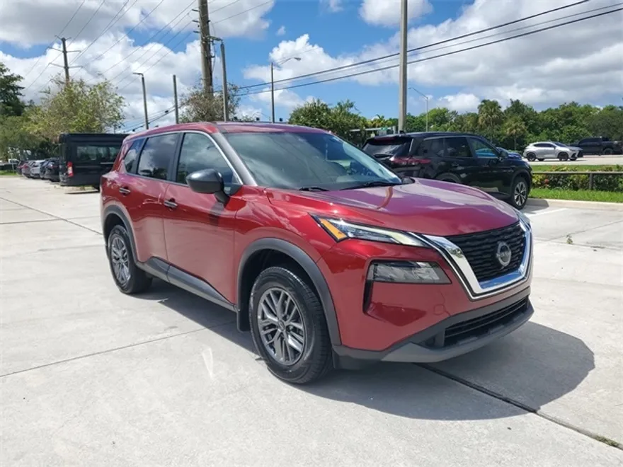 2023 Nissan Rogue S photo 1