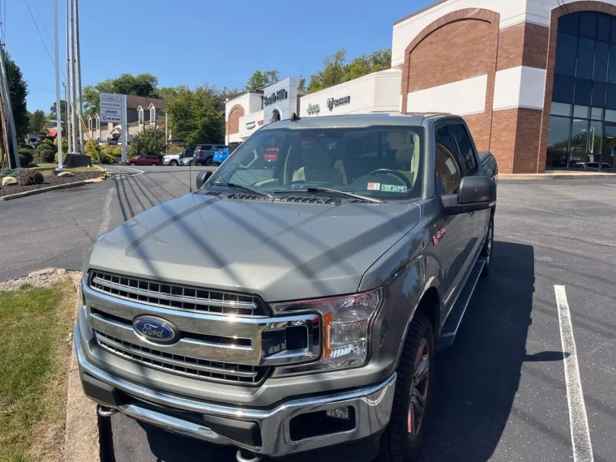 2019 Ford F-150 XLT photo 1