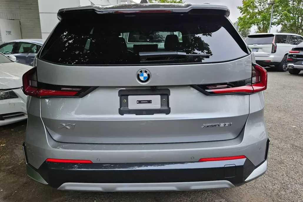 2025 Bmw X1 XDrive28i photo 1