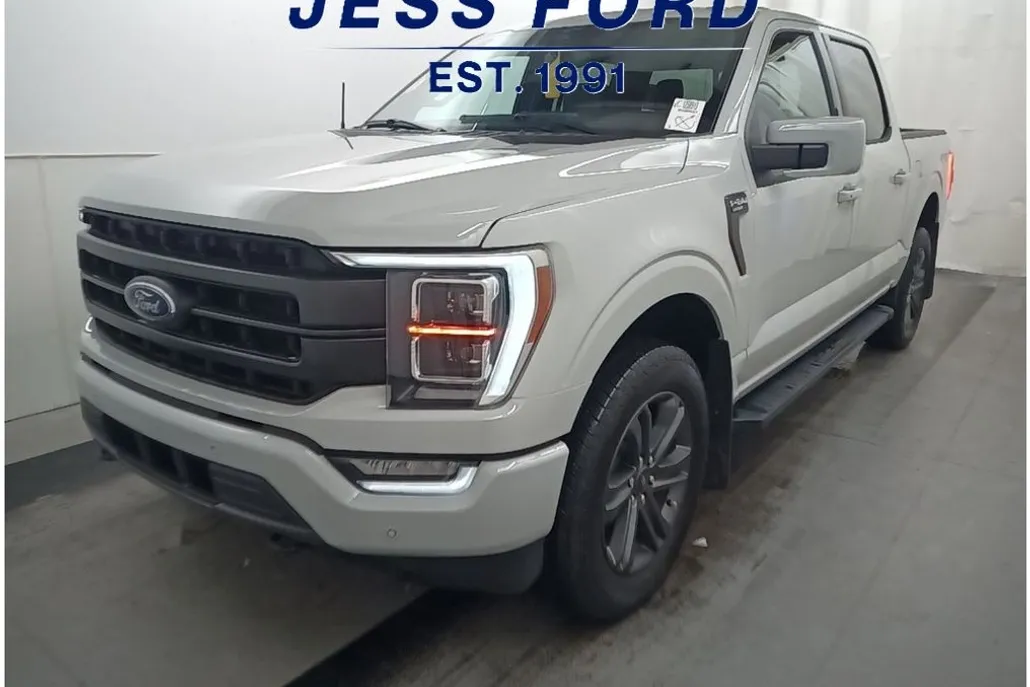2023 Ford F-150 Lariat photo 1