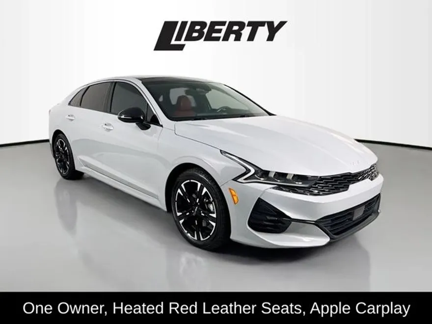2023 Kia K5 GT-Line photo 1