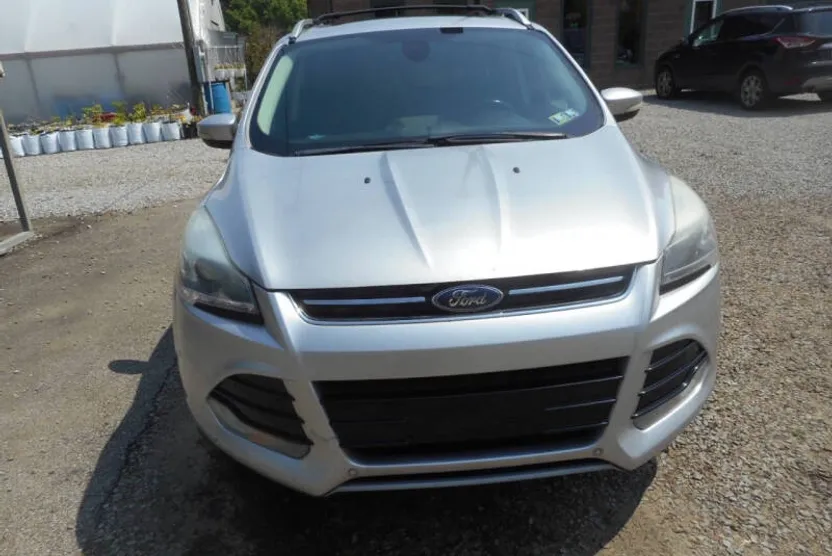 2013 Ford Escape Titanium photo 1