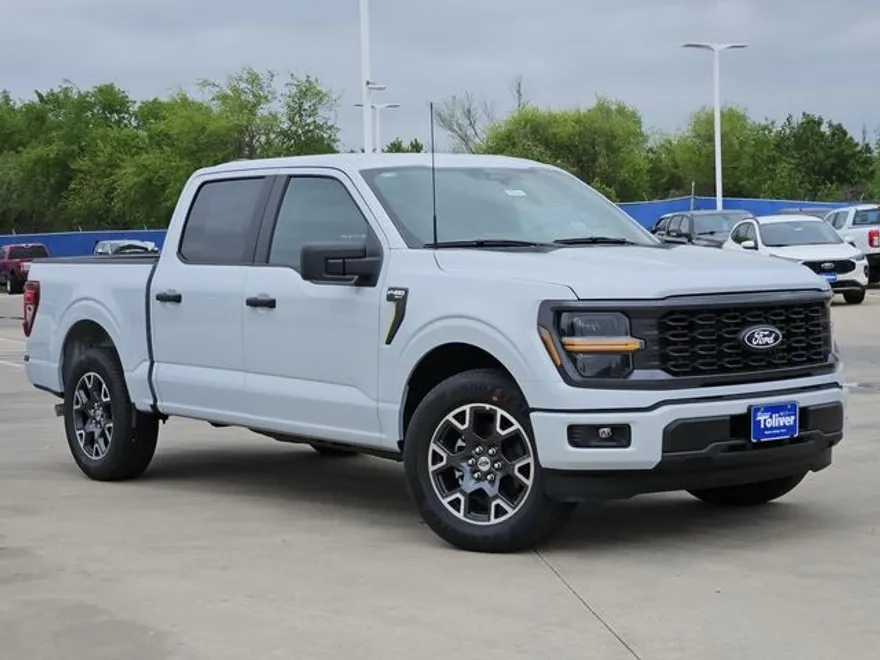 2025 Ford F-150 STX photo 1