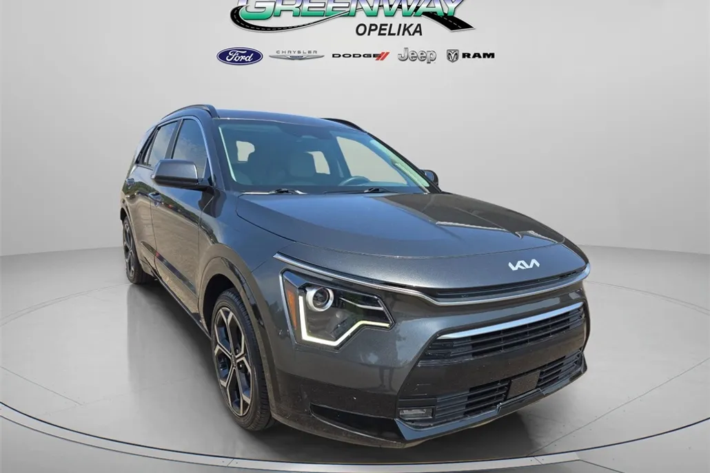 2023 Kia Niro EX Touring photo 1