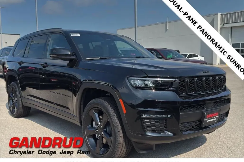2025 Jeep Grand Cherokee Limited photo 1