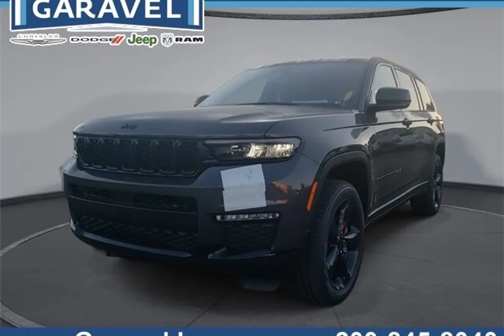 2025 Jeep Grand Cherokee Limited photo 1